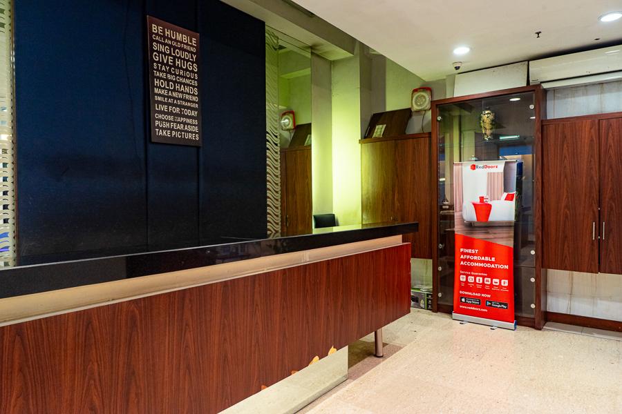 Hotel Reddoorz Blok M Dżakarta Zewnętrze zdjęcie